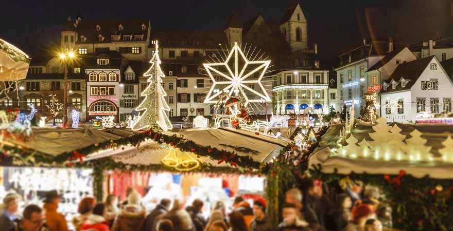 Weihnachtsmarkt in Basel in der Schweiz