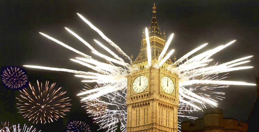 Silvesterfeuerwerk am Big Ben in London