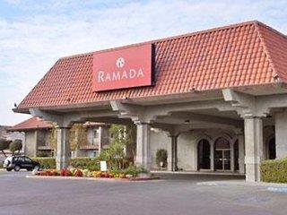 Ramada Fresno North