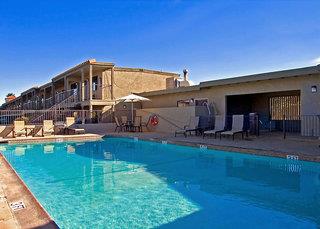 Best Western Desert Villa Inn